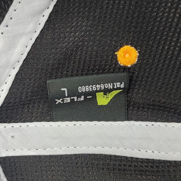 Rochester Community & Technical College Yellow Jackets Embroidered Logo Blue Cap - Picture 13 of 13